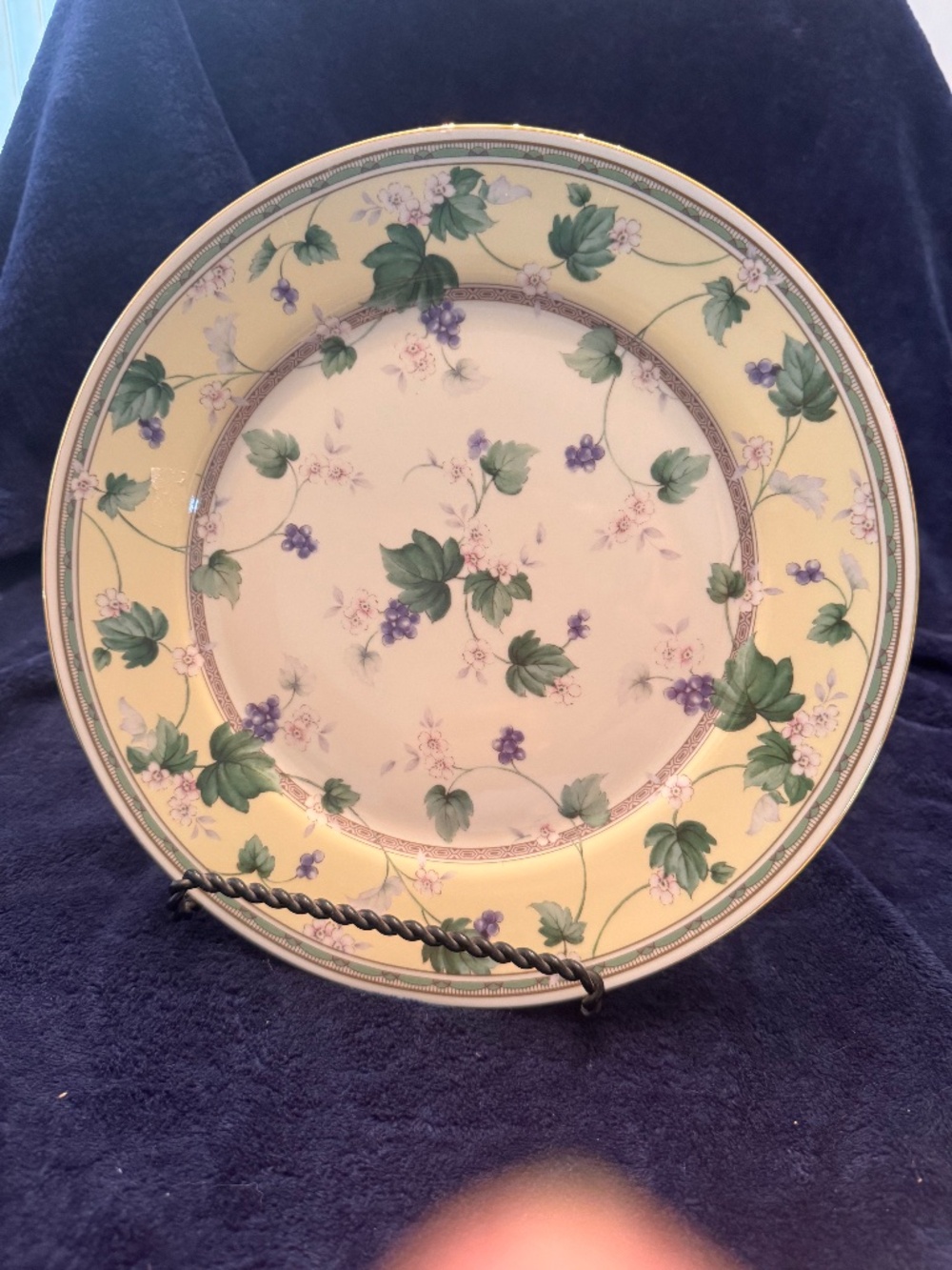 English Ivy plate